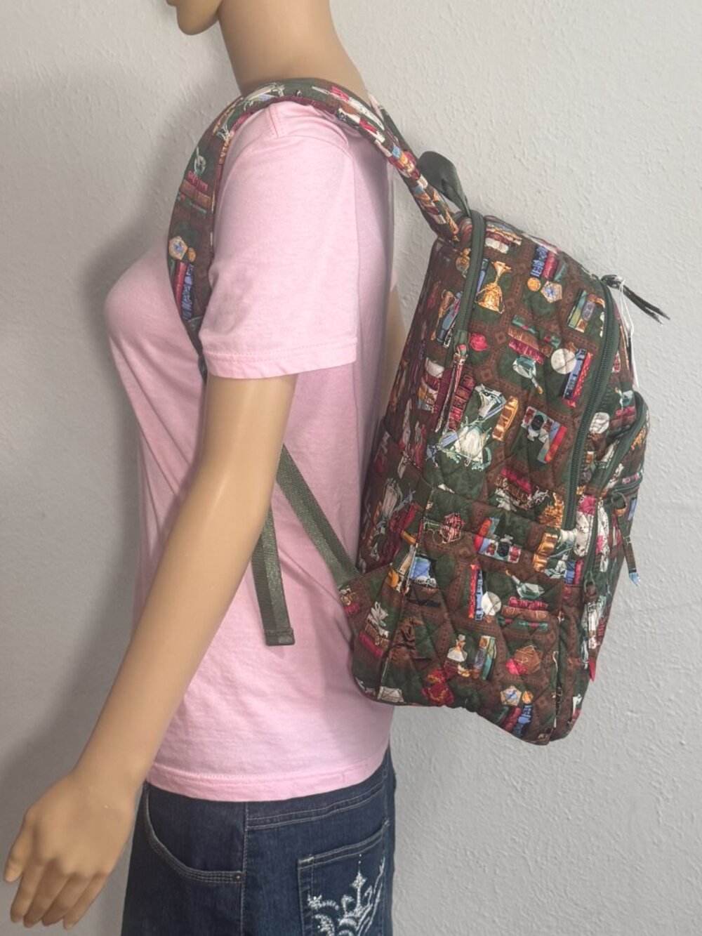 Vera Bradley X Harry Potter Bancroft Backpack in Hogwarts Library NWT - Picture 6 of 11